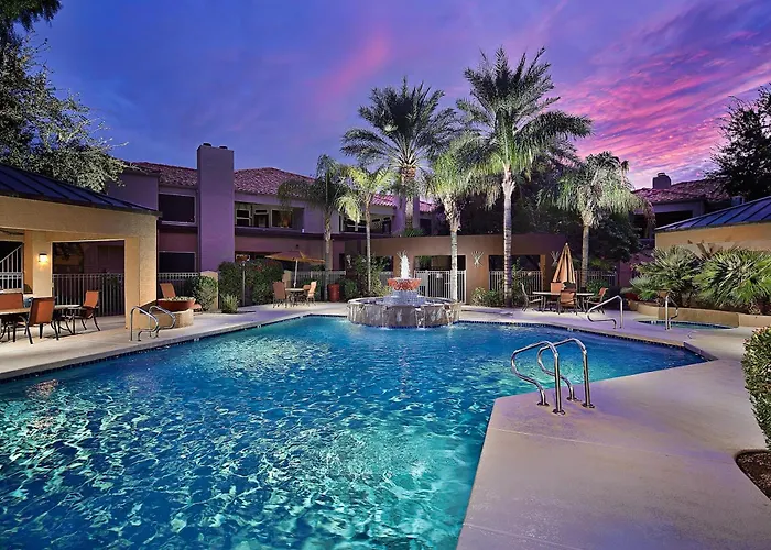 Heated Pool, Spa, Fitness Center, Location Apartment Scottsdale