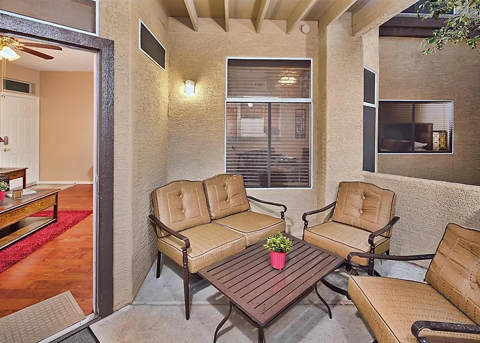 Heated Pool, Spa, Fitness Center, Location * Scottsdale